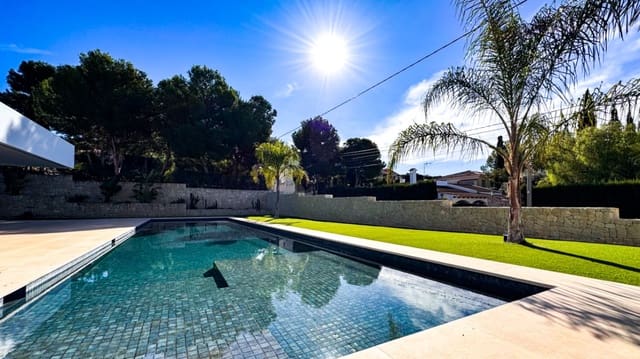 3 bedroom Villa for sale in Bonalba, Busot with pool garage - € 850,000 (Ref: 9731502)