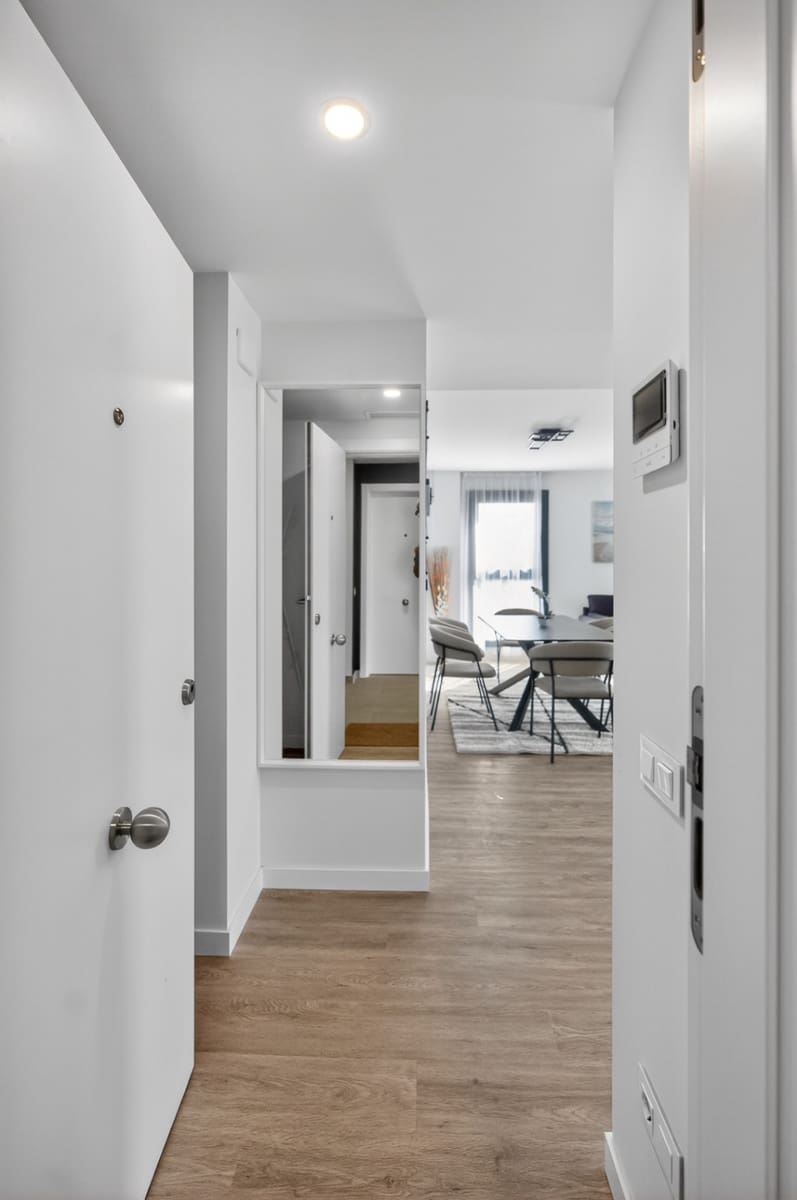 Apartamento de 3 habitaciones en Alicante / Alacant ciudad en alquiler con piscina garaje - 1.600 € (Ref: 9751102)