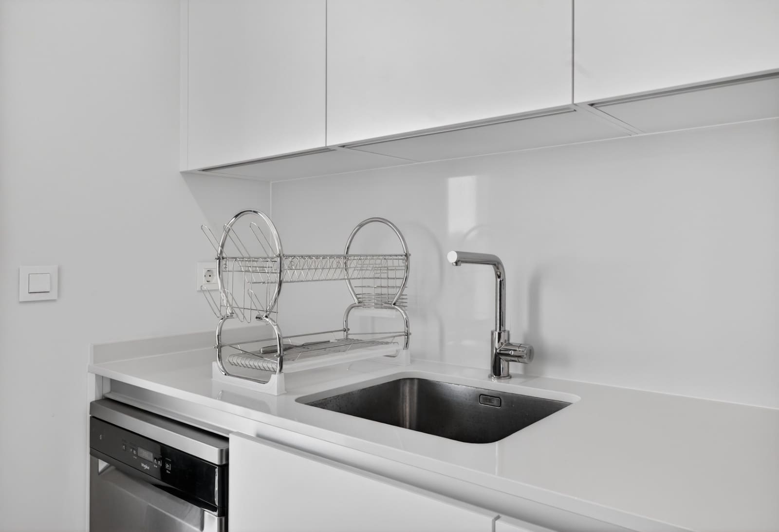 Apartamento de 3 habitaciones en Alicante / Alacant ciudad en alquiler con piscina garaje - 1.600 € (Ref: 9751102)