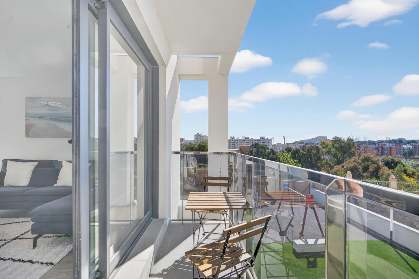 Apartamento de 3 habitaciones en Alicante / Alacant ciudad en alquiler con piscina garaje - 1.600 € (Ref: 9751102)