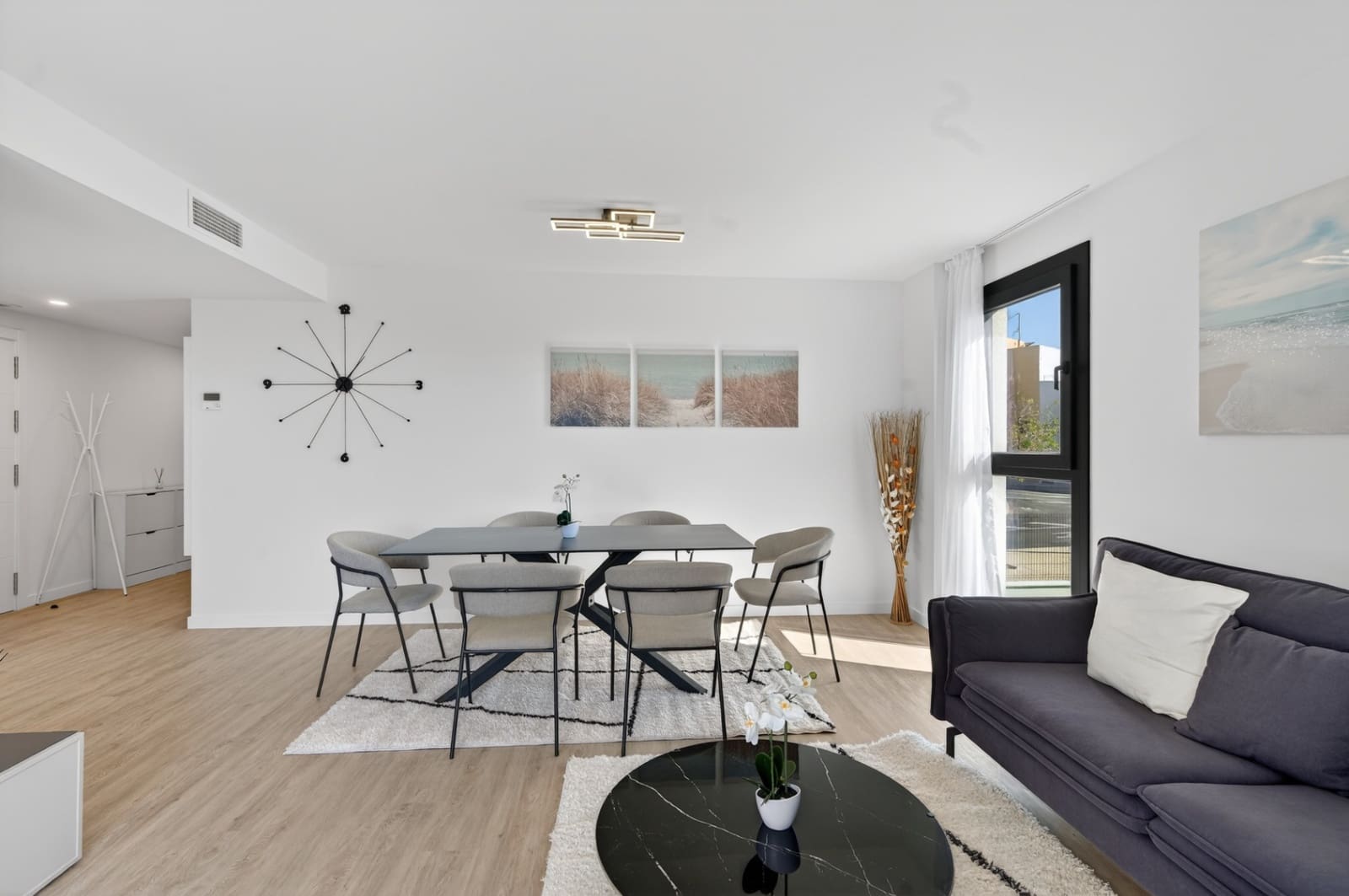 Apartamento de 3 habitaciones en Alicante / Alacant ciudad en alquiler con piscina garaje - 1.600 € (Ref: 9751102)