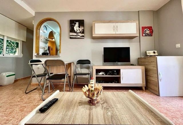 2 chambre Appartement à vendre à Las Piscinas Naturales, Torrevieja - 155 000 € (Ref: 9759051)