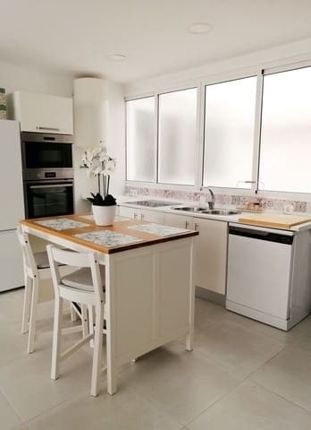 2 bedroom Apartment for rent in Playa Tamarit - Playa Lissa, Santa Pola - € 990 (Ref: 9838294)