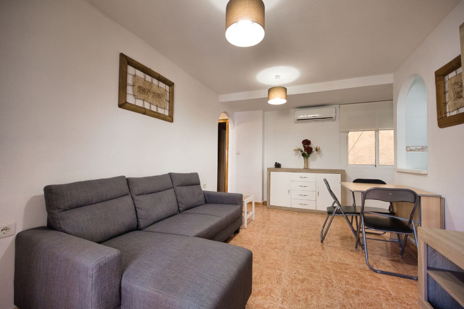 2 sovrum Lägenhet till salu i Torrevieja - 150 000 € (Ref: 9865550)