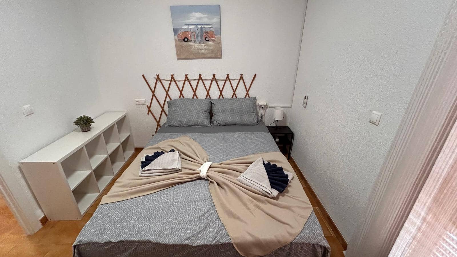 2 soverom Bungalow til leie i Gran Alacant med svømmebasseng - € 850 (Ref: 9944986)