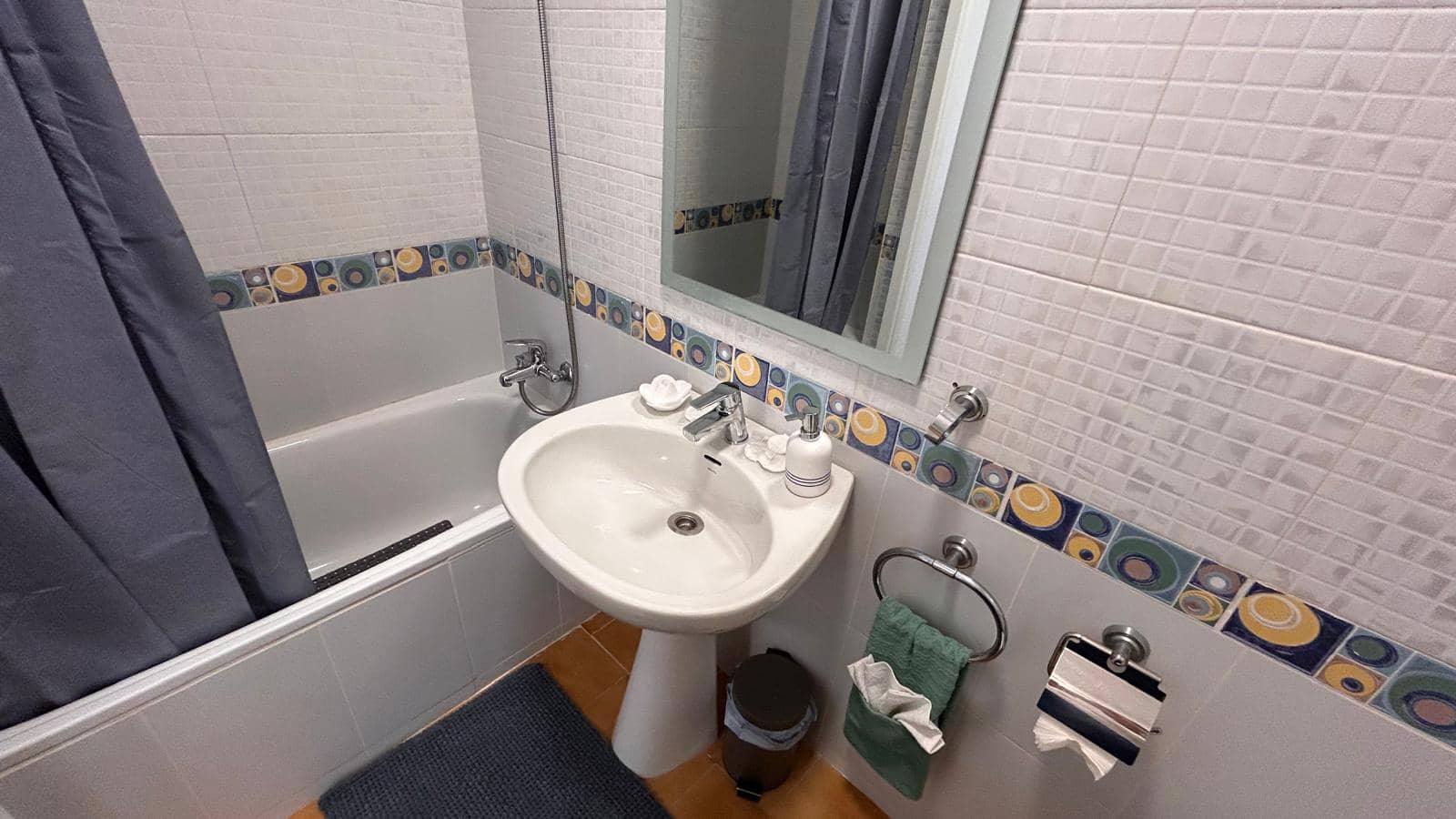 2 soverom Bungalow til leie i Gran Alacant med svømmebasseng - € 850 (Ref: 9944986)