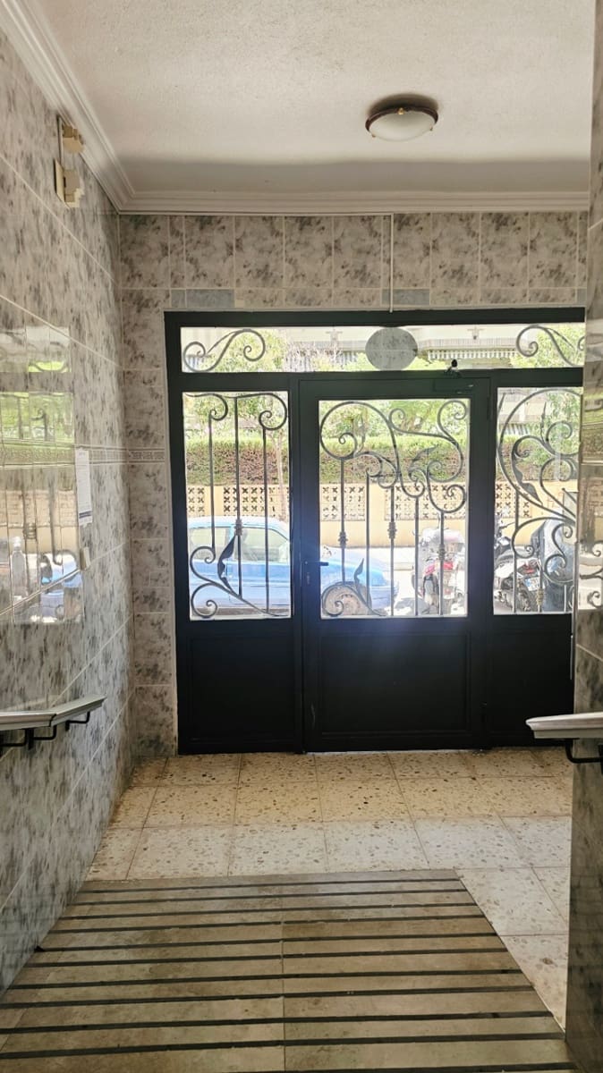3 sypialnia Mieszkanie na sprzedaż w Miasto Alicante / Alacant - 170 000 € (Ref: 9944987)