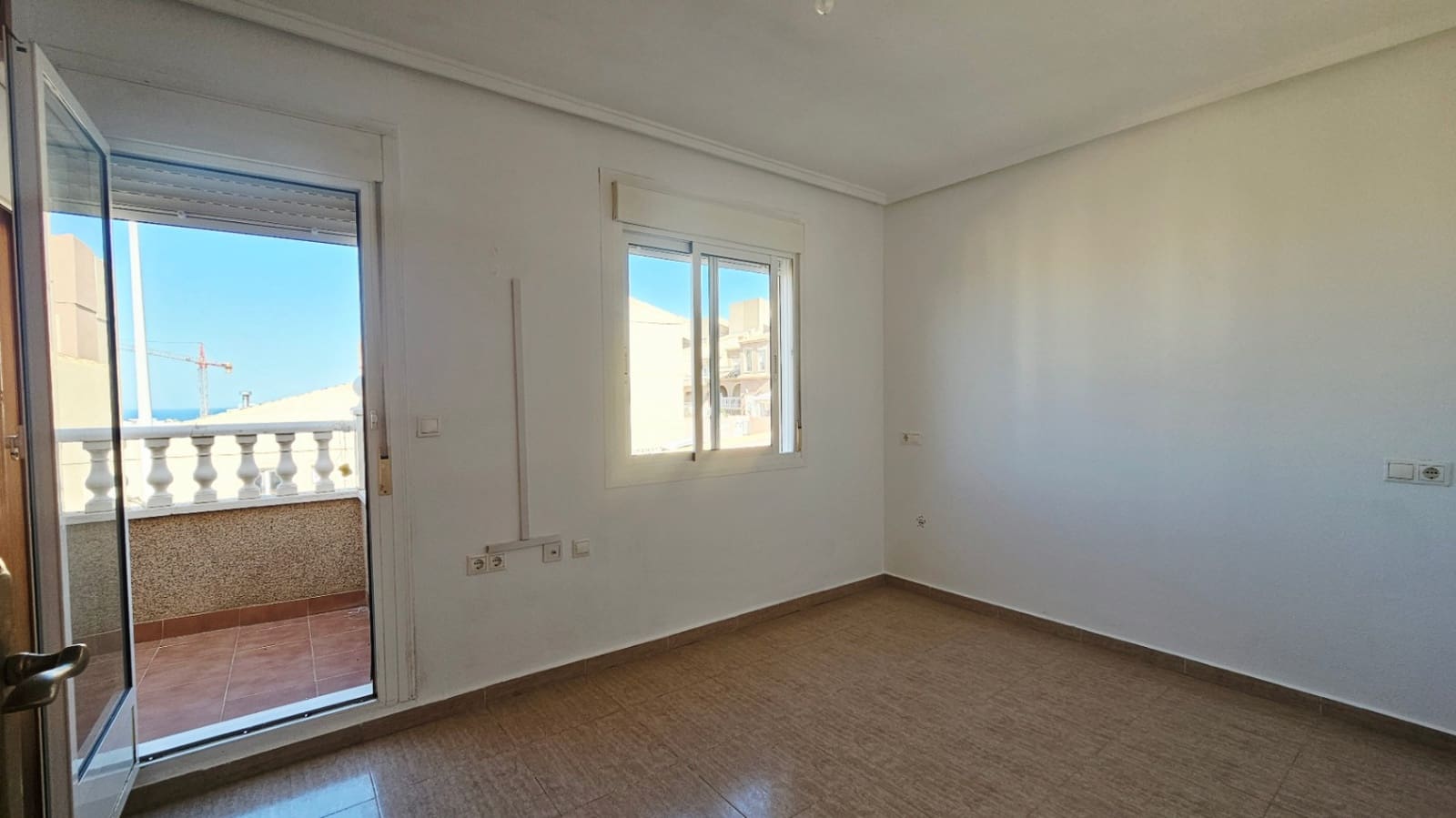 2 soverom Bungalow til salgs i Gran Alacant med svømmebasseng - € 215 000 (Ref: 9966034)