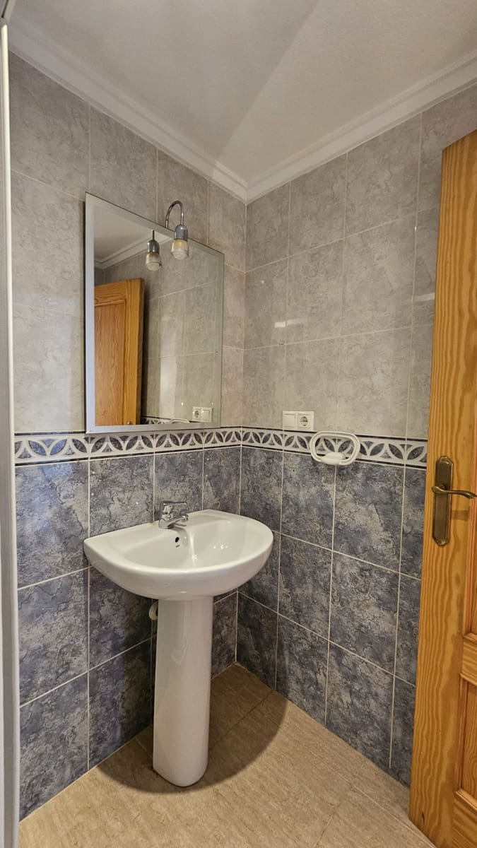 2 bedroom Apartment for sale in Gran Alacant with pool - € 199,000 (Ref: 9966034)