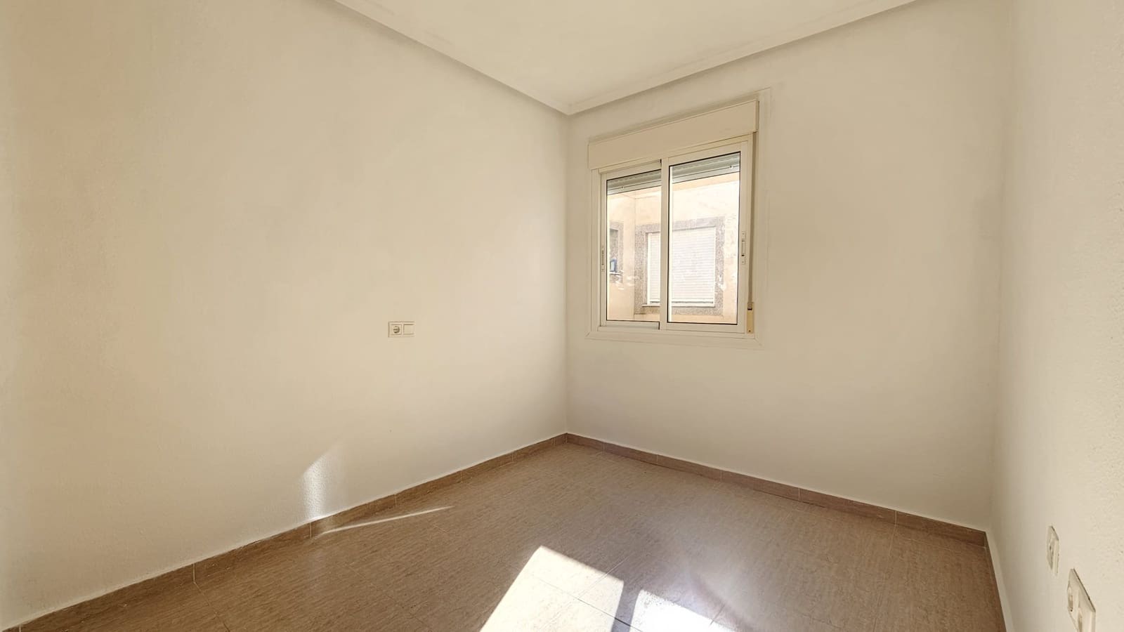 2 bedroom Apartment for sale in Gran Alacant with pool - € 199,000 (Ref: 9966034)