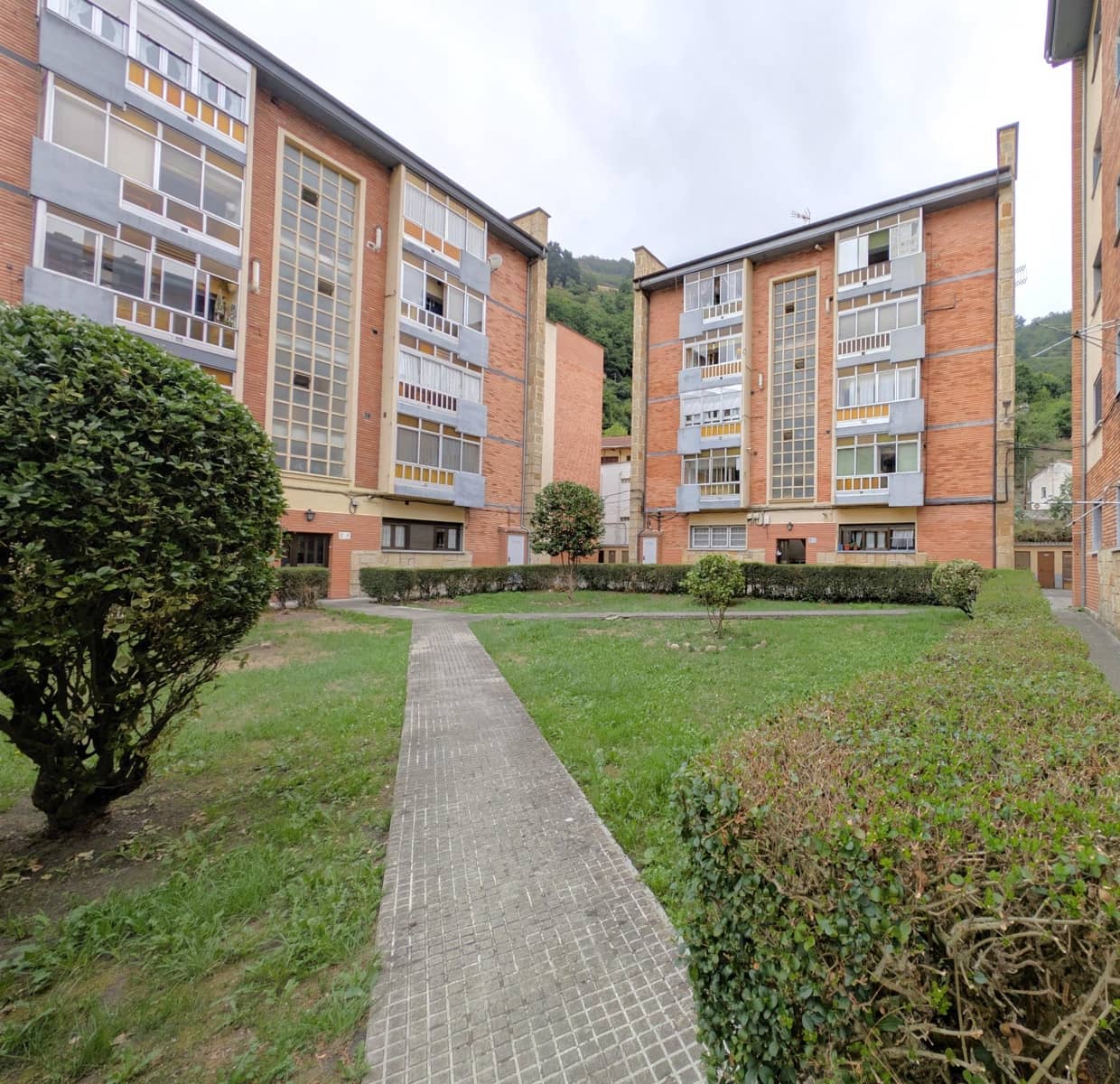 2 chambre Appartement à vendre à Aller - 55 000 € (Ref: 10004110)