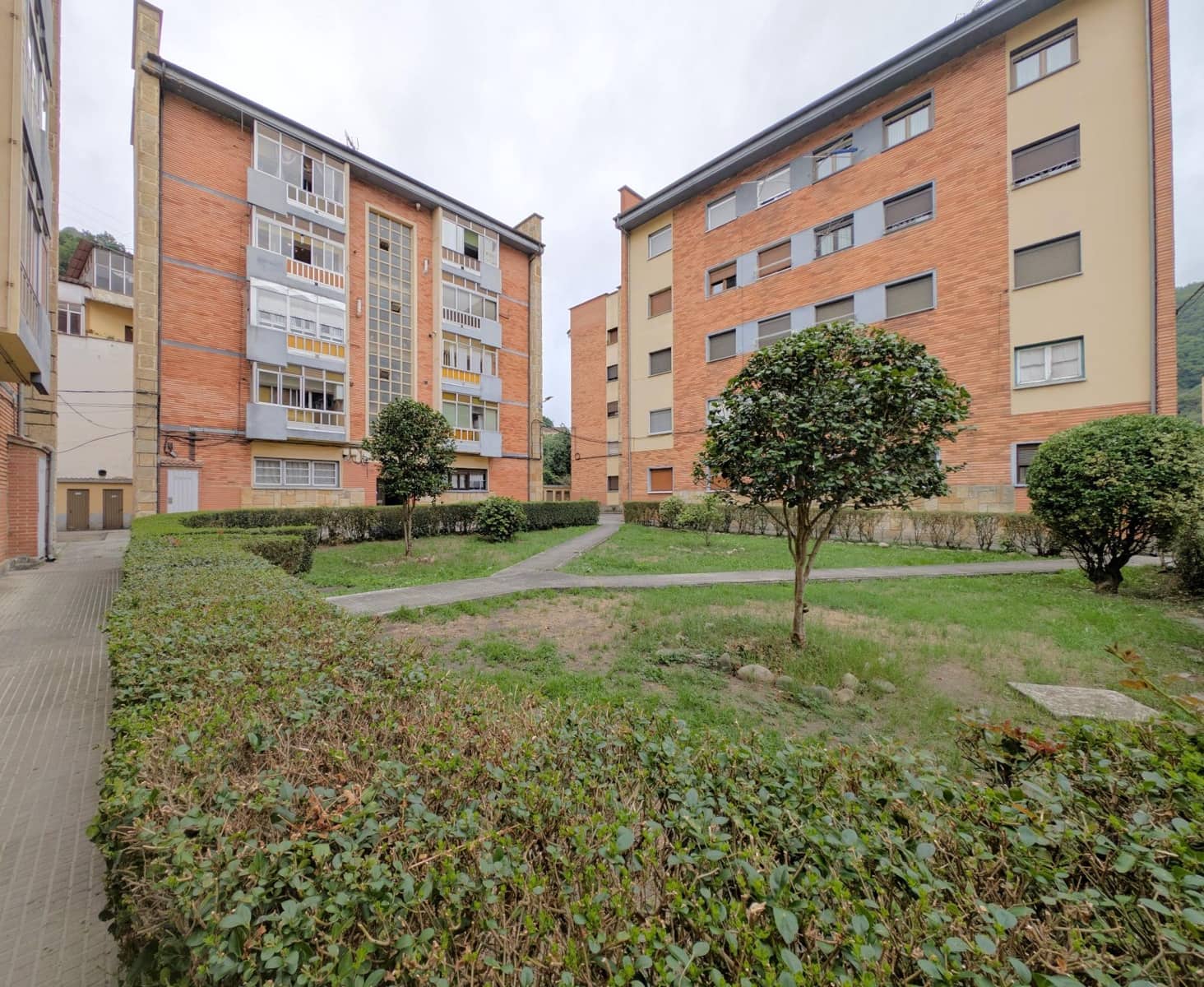 2 chambre Appartement à vendre à Aller - 55 000 € (Ref: 10004110)