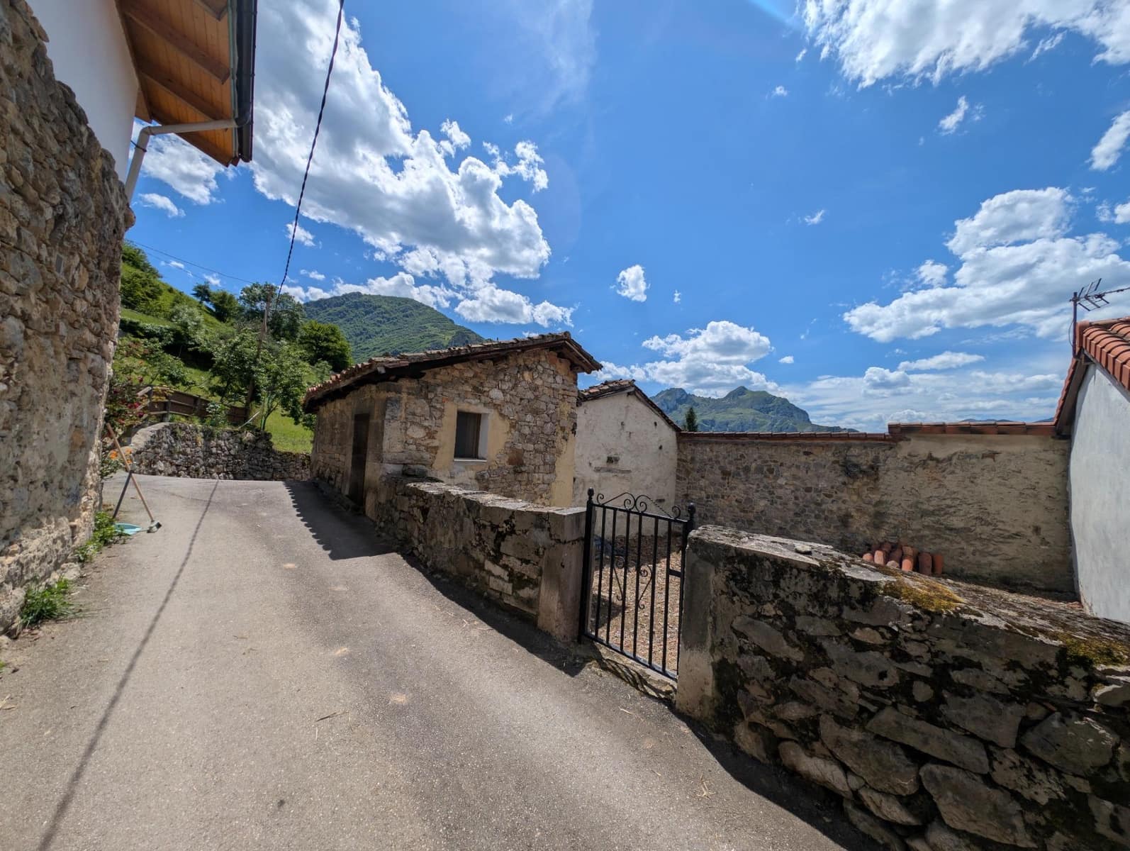 1 camera da letto Finca/Casa di Campagna in vendita in Proaza - 50.000 € (Rif: 10009253)