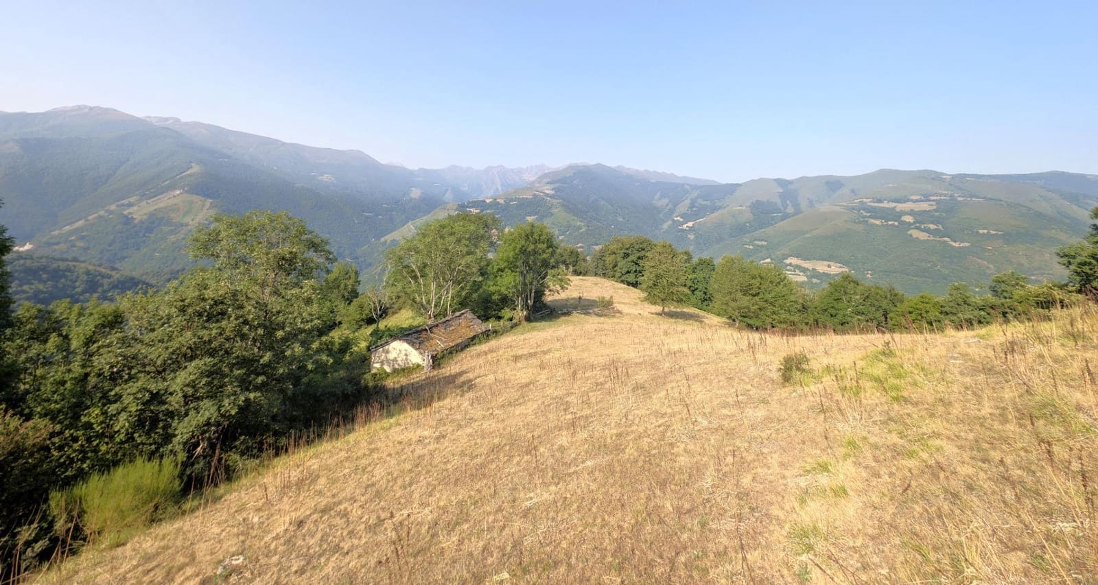 Finca/Country House for sale in Aller - € 32,700 (Ref: 10013487)