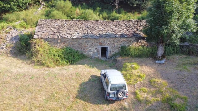 Finca/Country House for sale in Aller - € 32,700 (Ref: 10013487)