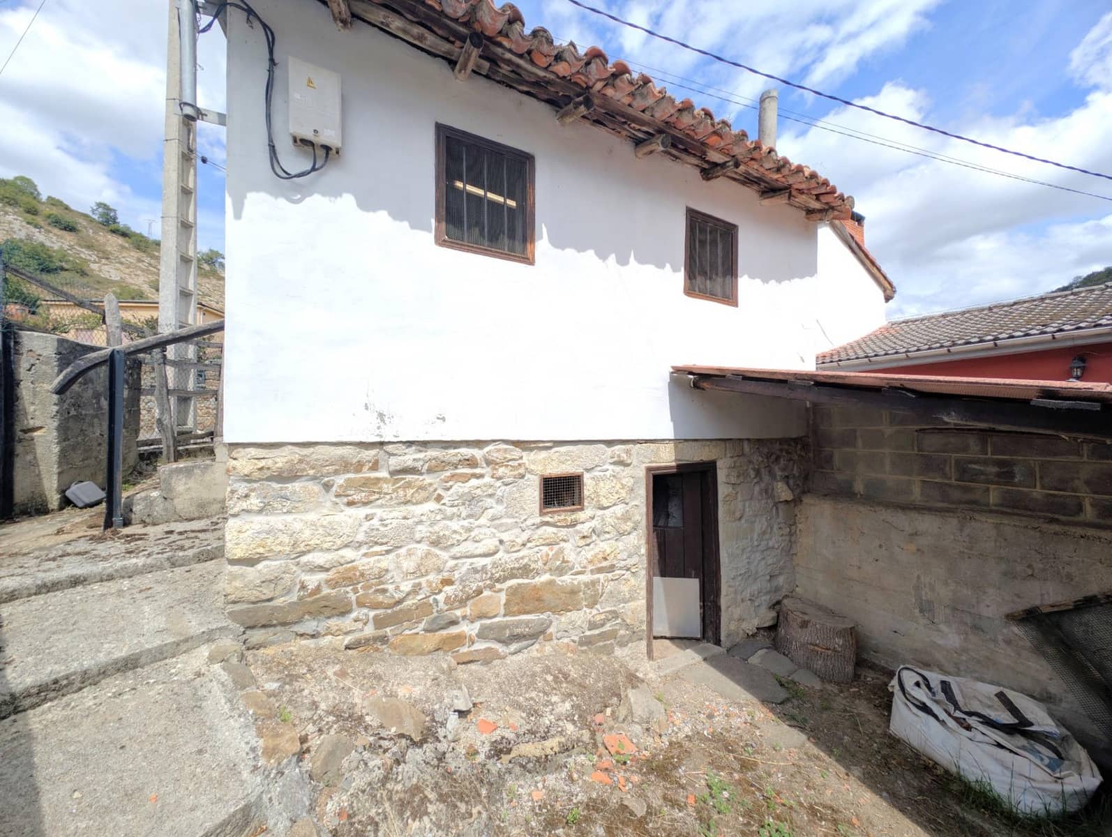 2 slaapkamer Huis te koop in Aller - € 29.300 (Ref: 10030709)
