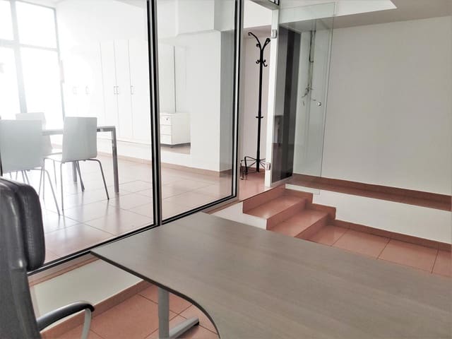 3 soveværelse Erhverv til salg i Oviedo - € 69.000 (Ref: 10173857)