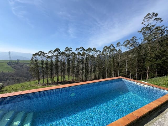 3 bedroom Villa for sale in Tineo with pool garage - € 180,000 (Ref: 9806831)