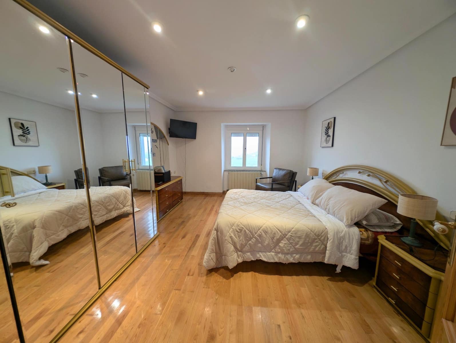 3 soverom Villa til salgs i Tineo med svømmebasseng garasje - € 180 000 (Ref: 9806831)
