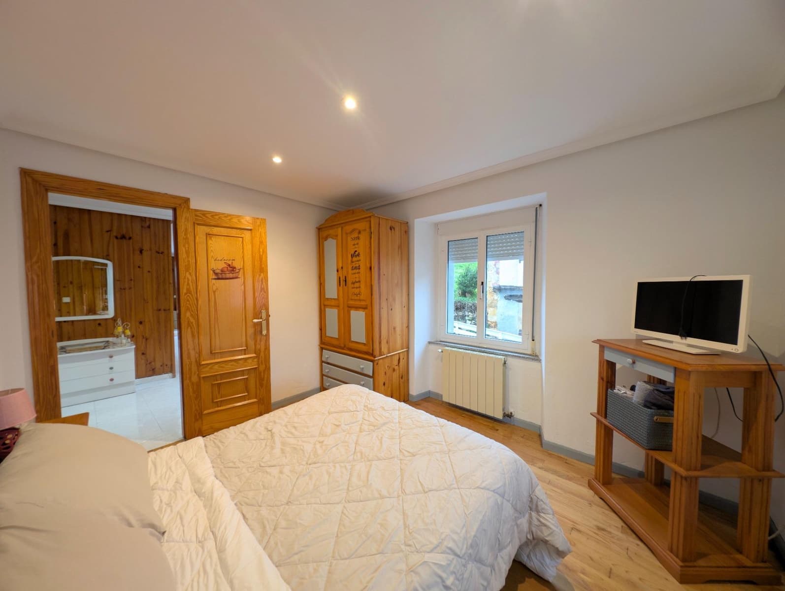 3 soverom Villa til salgs i Tineo med svømmebasseng garasje - € 180 000 (Ref: 9806831)