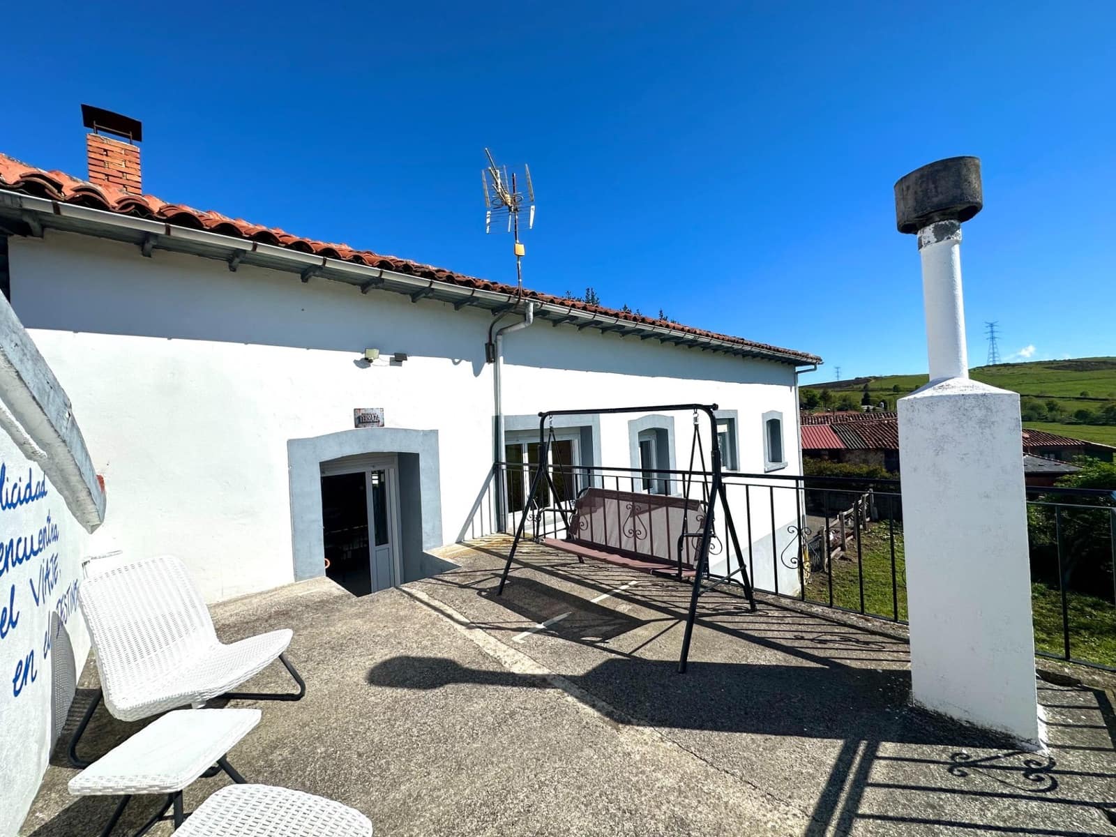 3 soverom Villa til salgs i Tineo med svømmebasseng garasje - € 180 000 (Ref: 9806831)