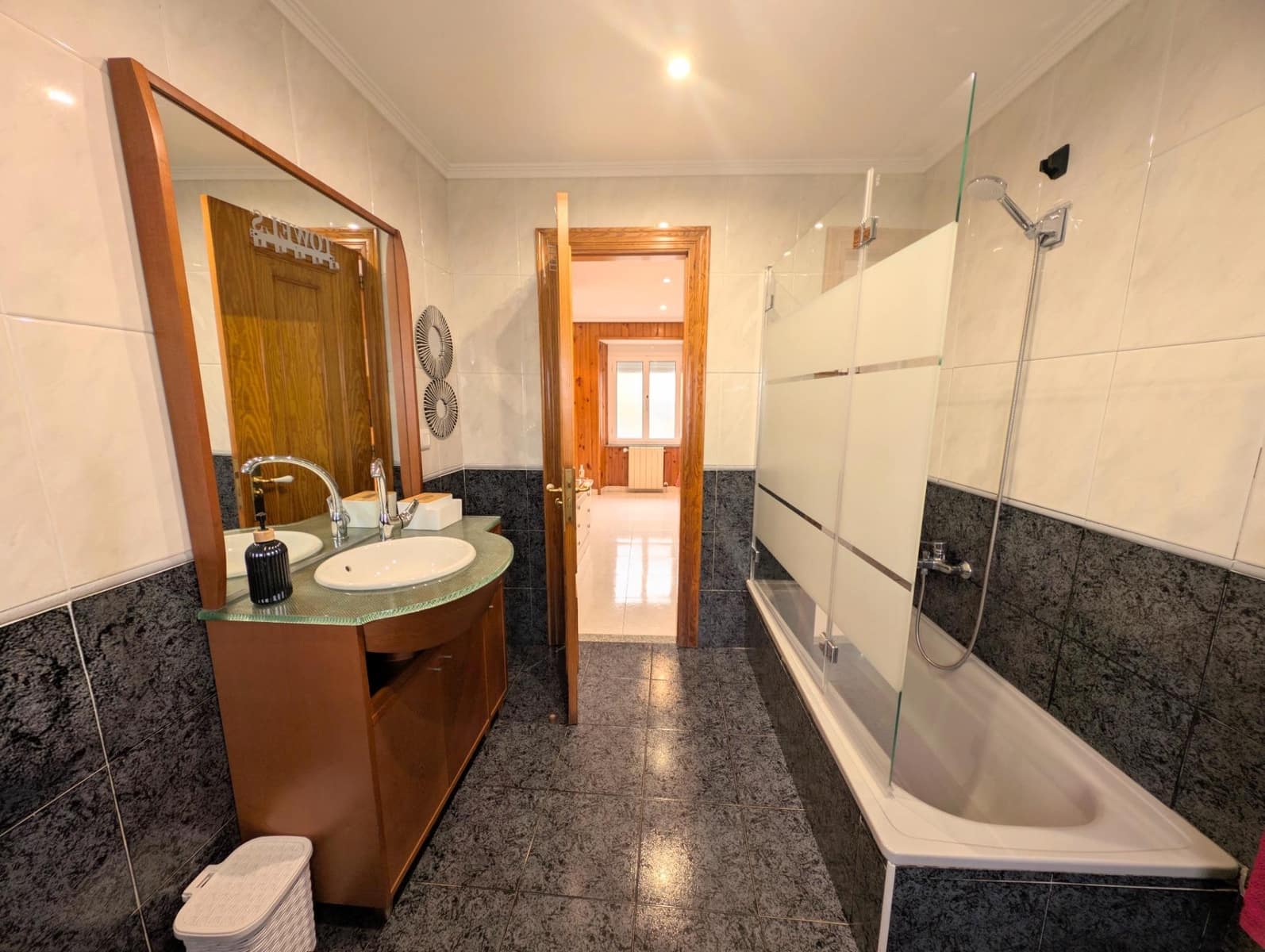 3 soverom Villa til salgs i Tineo med svømmebasseng garasje - € 180 000 (Ref: 9806831)