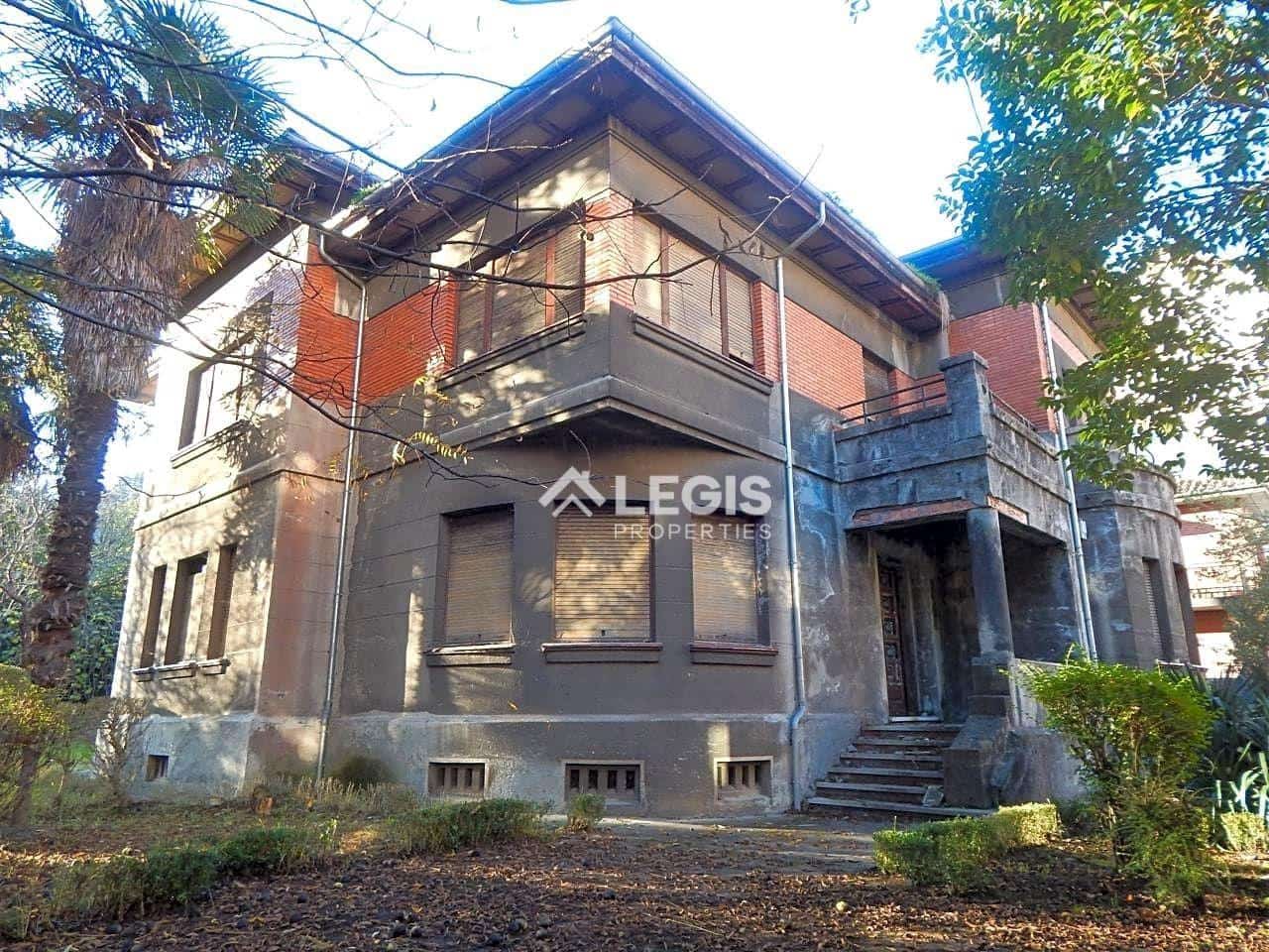 8 sovrum Villa till salu i Lena med garage - 630 000 € (Ref: 9806832)