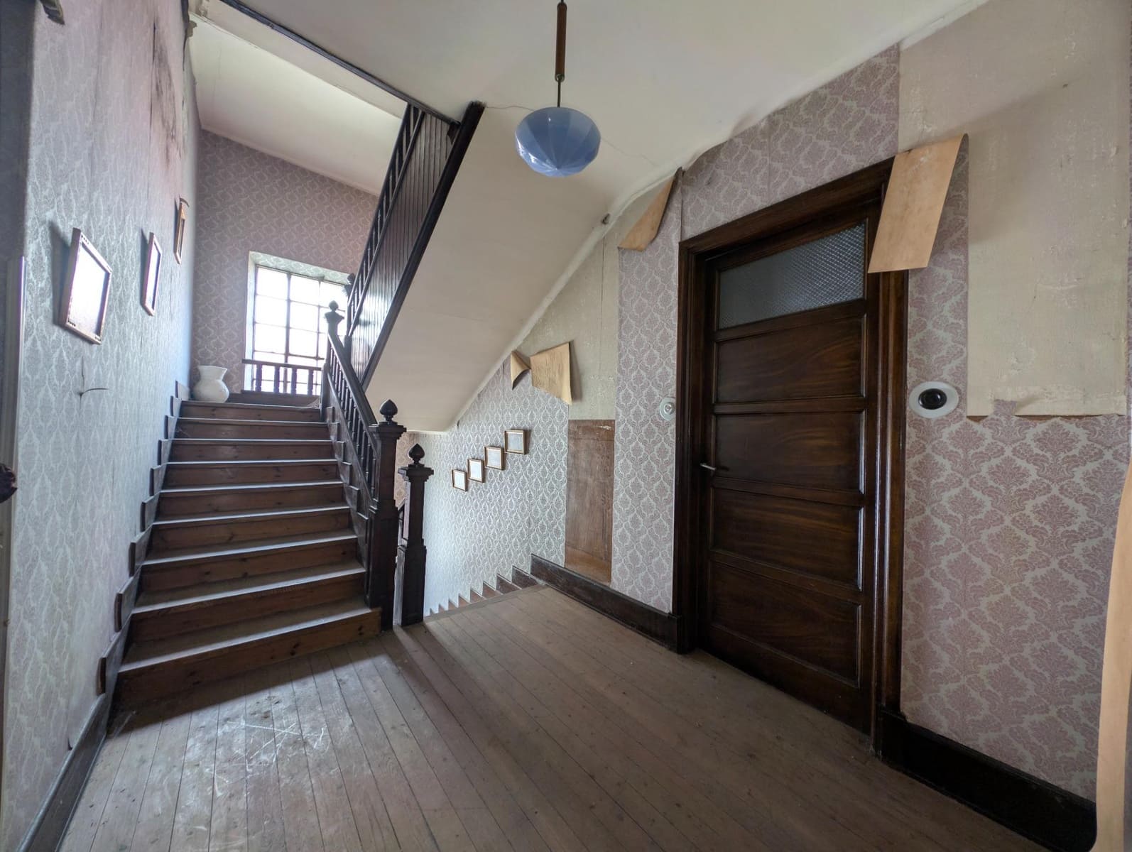 Chalet de 8 habitaciones en Lena en venta con garaje - 630.000 € (Ref: 9806832)