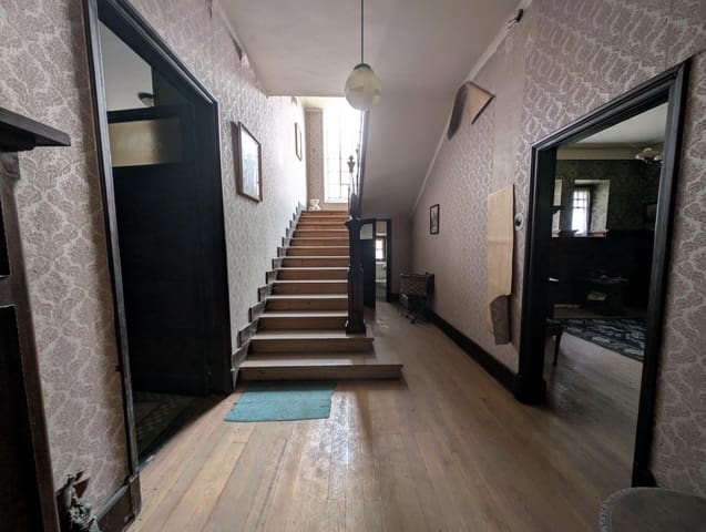 8 Zimmer Villa zu verkaufen in Lena mit Garage - 630.000 € (Ref: 9806832)