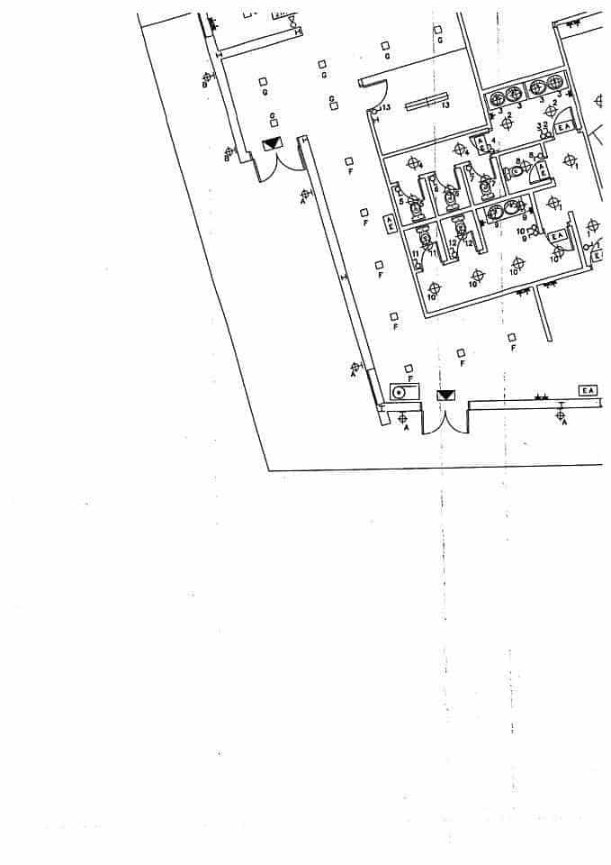 Hotelli myytävänä paikassa Llanera mukana 
autotalli - 650 000 € (Ref: 9806833)