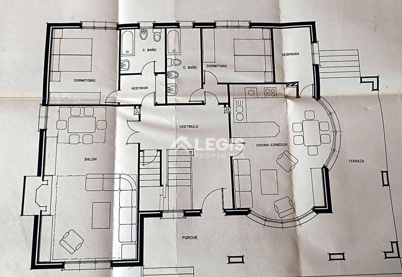 Chalet de 6 habitaciones en Valdés en venta con piscina garaje - 596.000 € (Ref: 9806834)