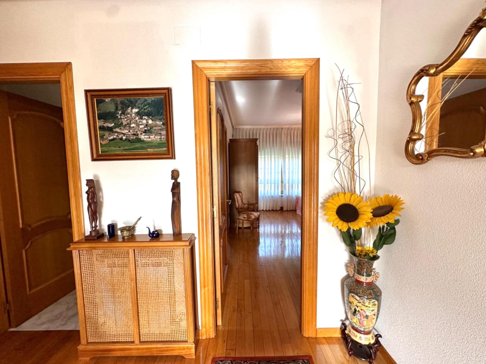 Chalet de 6 habitaciones en Valdés en venta con piscina garaje - 596.000 € (Ref: 9806834)