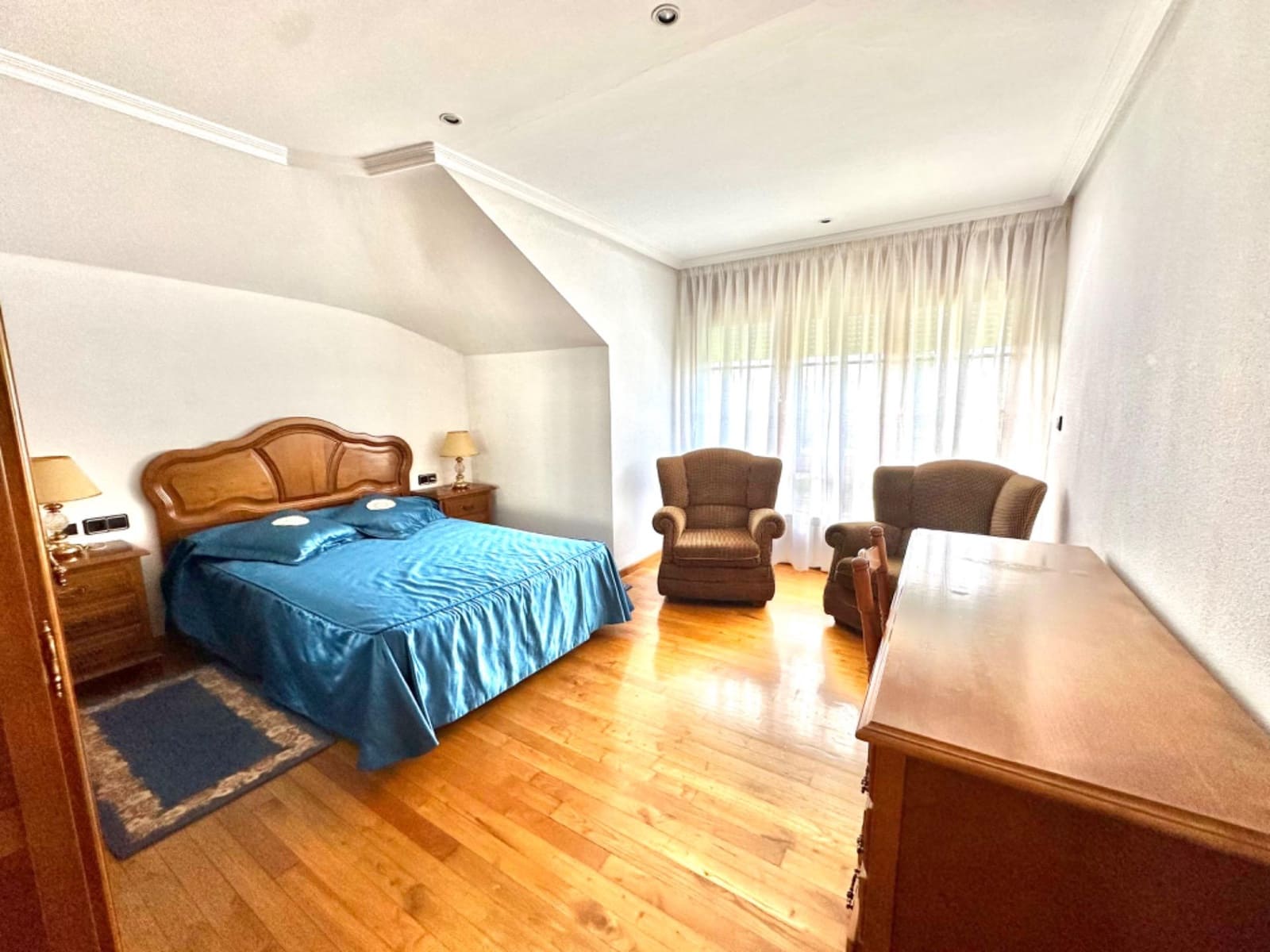 Chalet de 6 habitaciones en Valdés en venta con piscina garaje - 596.000 € (Ref: 9806834)