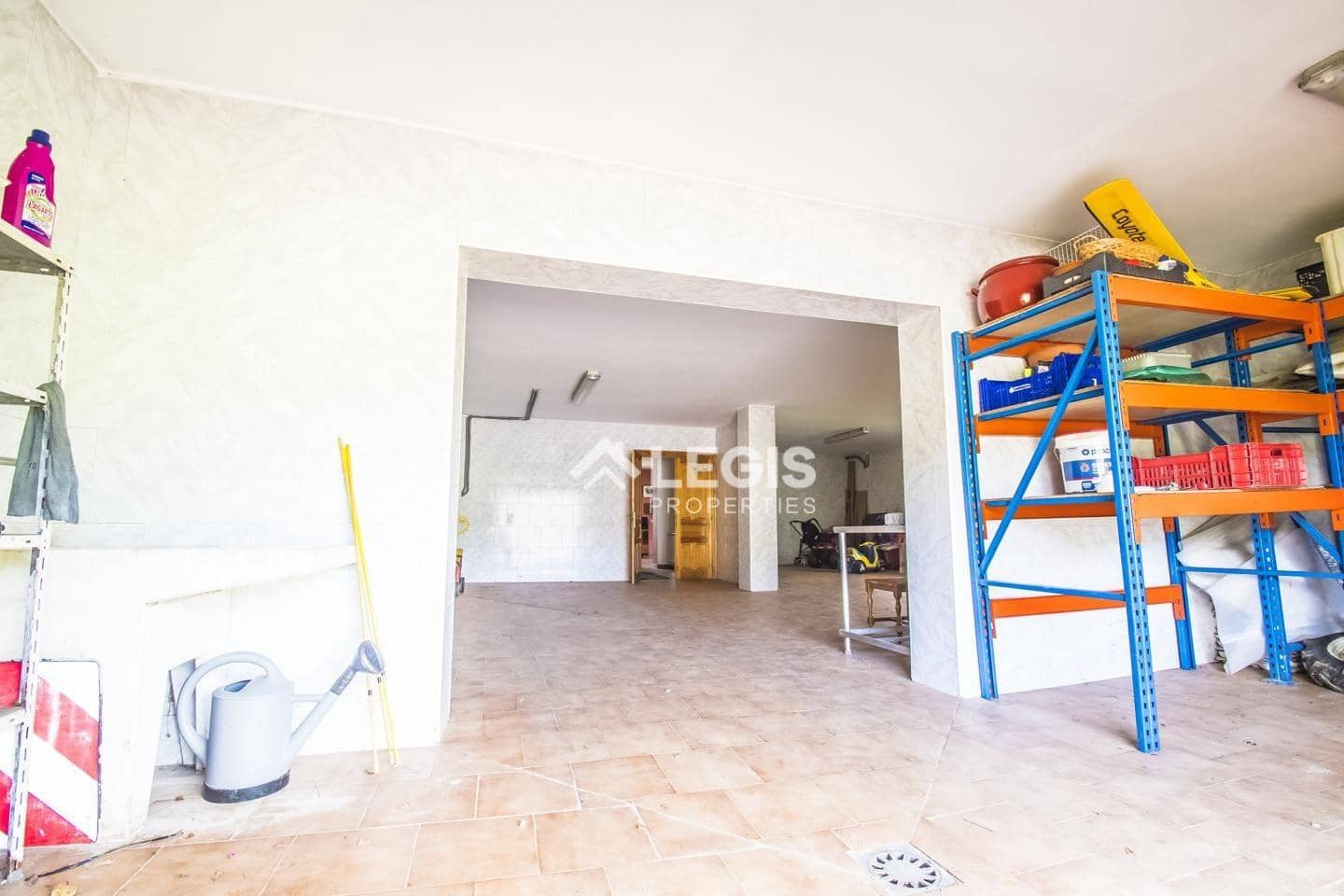 6 soverom Villa til salgs i Valdes med svømmebasseng garasje - € 596 000 (Ref: 9806834)