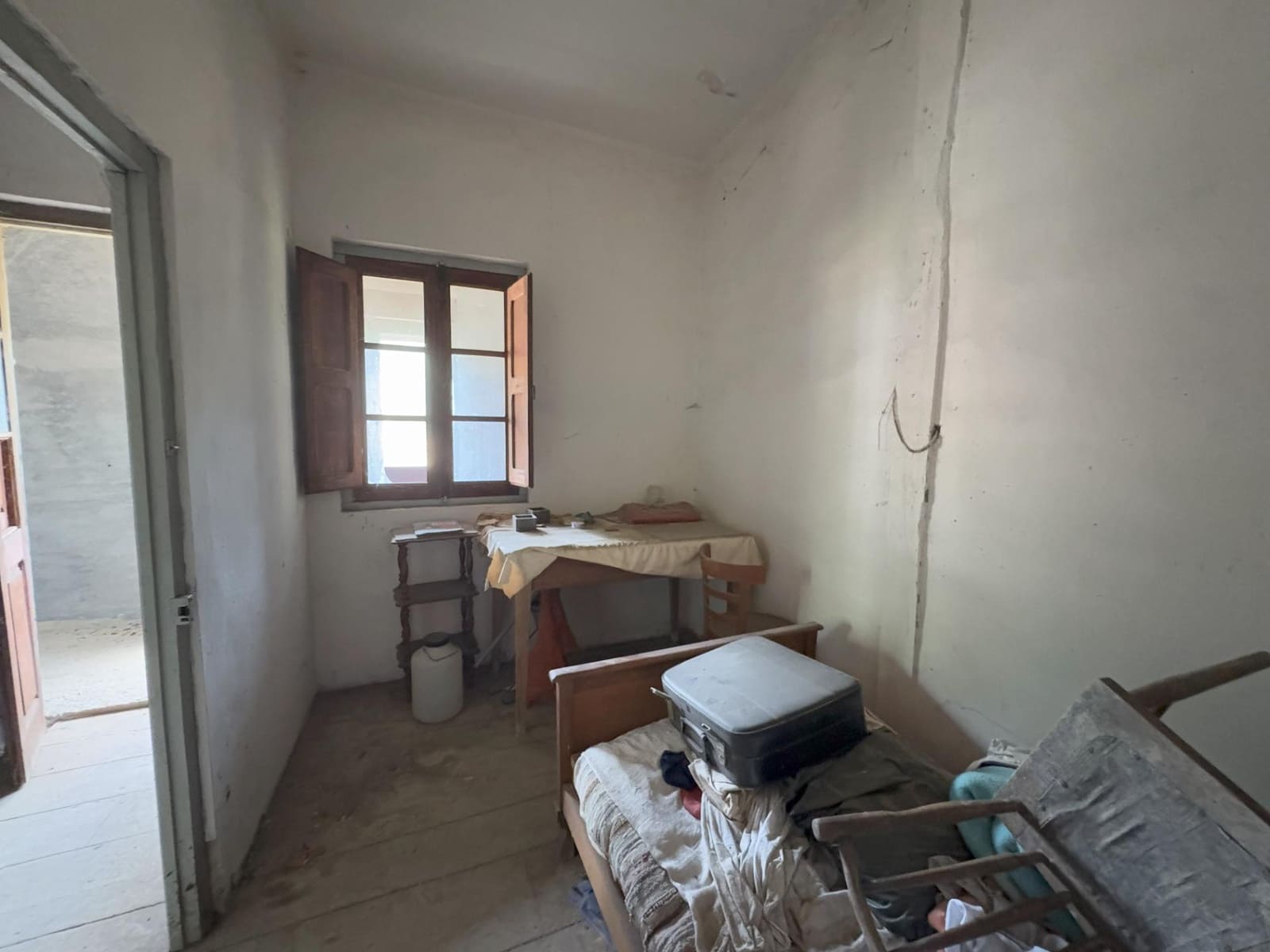 12 sovrum Villa till salu i Aller - 220 000 € (Ref: 9806835)