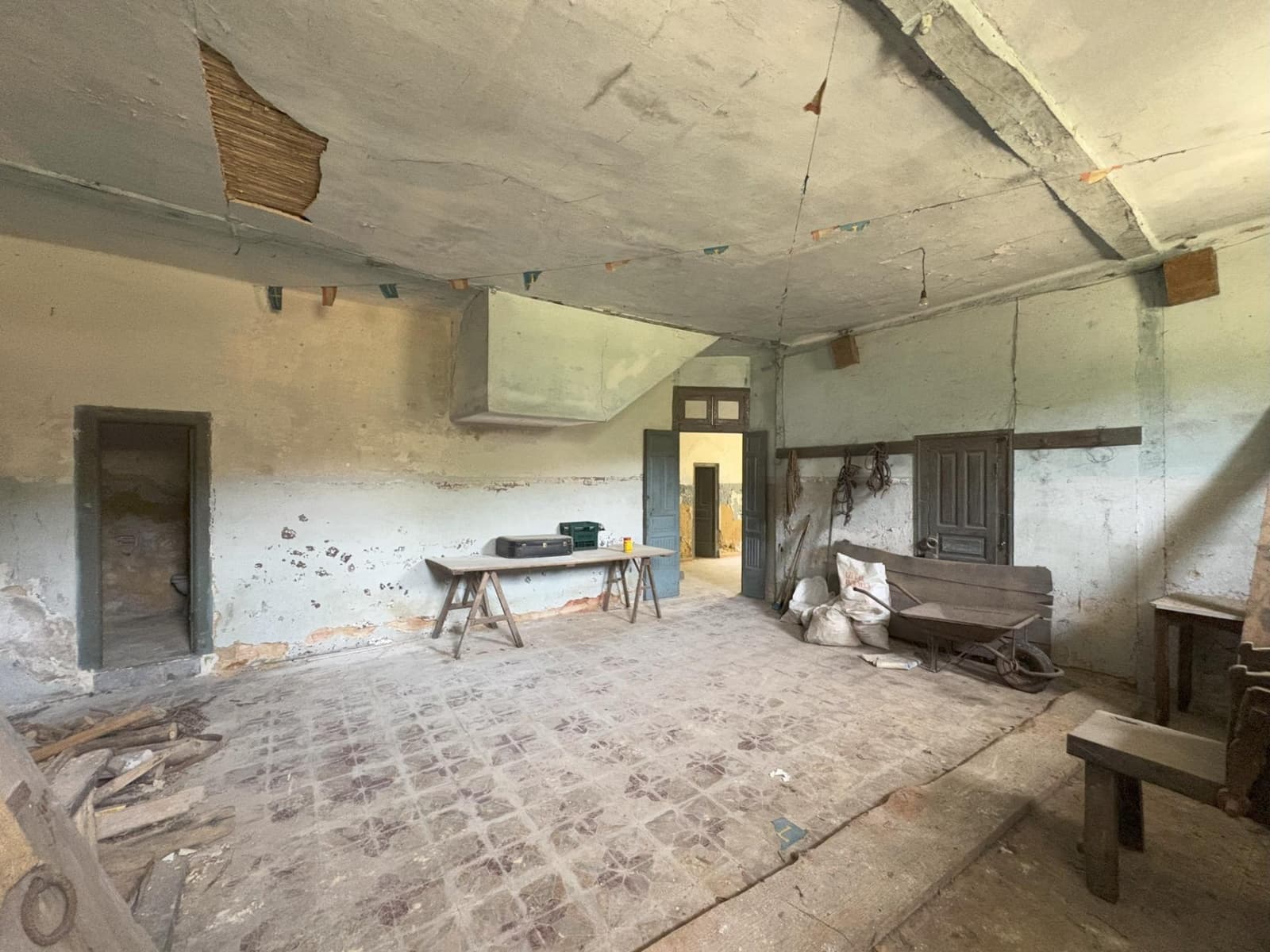 12 sovrum Villa till salu i Aller - 220 000 € (Ref: 9806835)