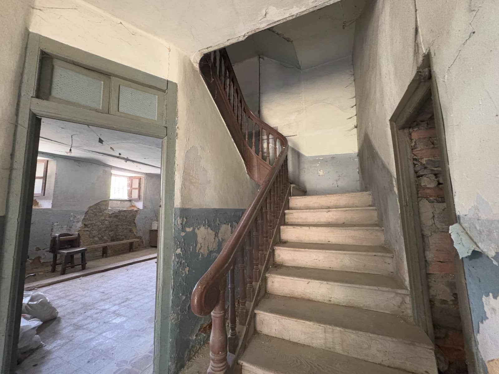 12 sypialnia Willa na sprzedaż w Aller - 220 000 € (Ref: 9806835)