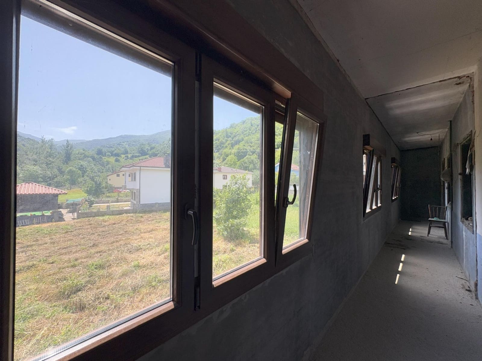 12 sypialnia Willa na sprzedaż w Aller - 220 000 € (Ref: 9806835)