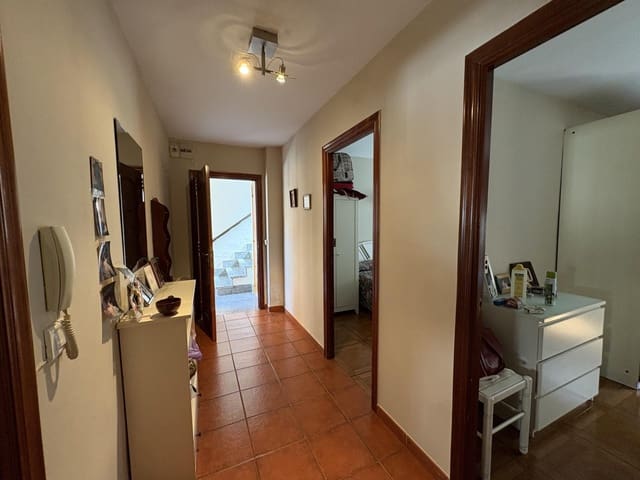 6 chambre Maison de Ville à vendre à Aller - 200 000 € (Ref: 9806836)