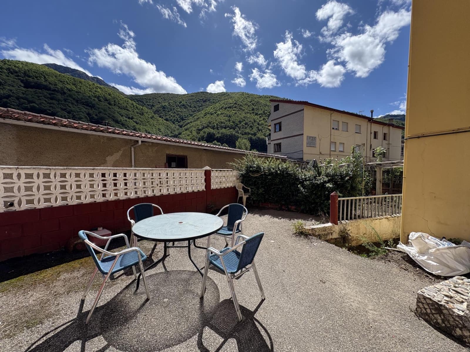 6 chambre Maison de Ville à vendre à Aller - 200 000 € (Ref: 9806836)