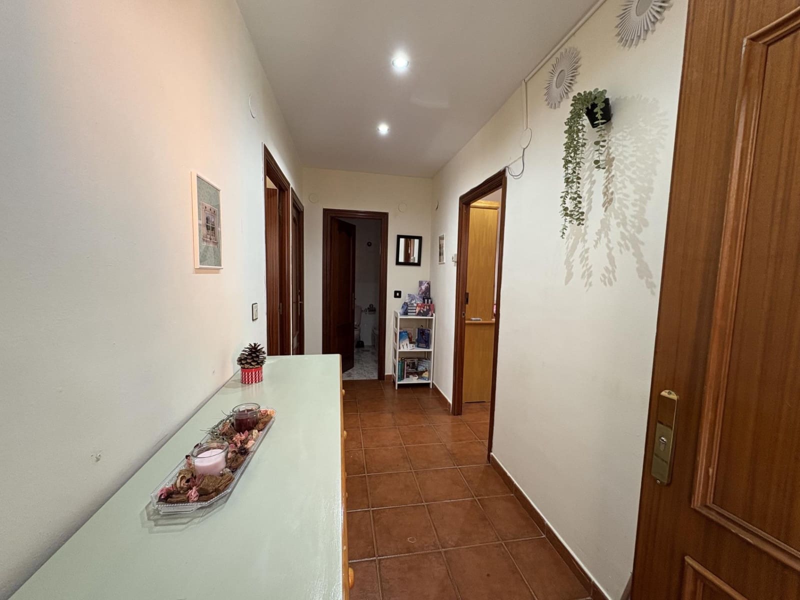 6 bedroom Townhouse for sale in Aller - € 200,000 (Ref: 9806836)