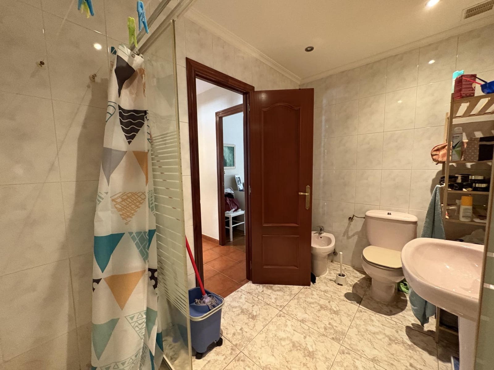 6 bedroom Townhouse for sale in Aller - € 200,000 (Ref: 9806836)