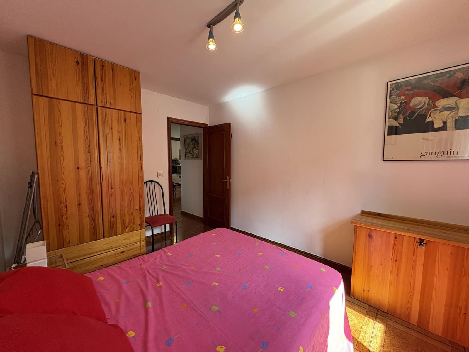 6 bedroom Townhouse for sale in Aller - € 200,000 (Ref: 9806836)