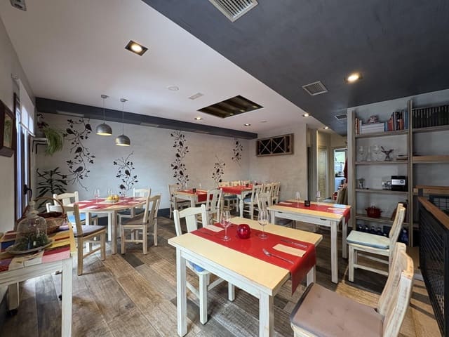 3 chambre Entreprise à vendre à Siero - 370 000 € (Ref: 9806837)