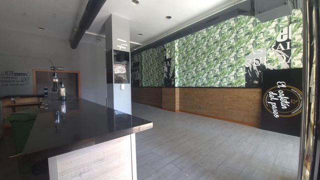 Gewerbe zu verkaufen in Centro Urbano, Oviedo - 199.000 € (Ref: 9813860)