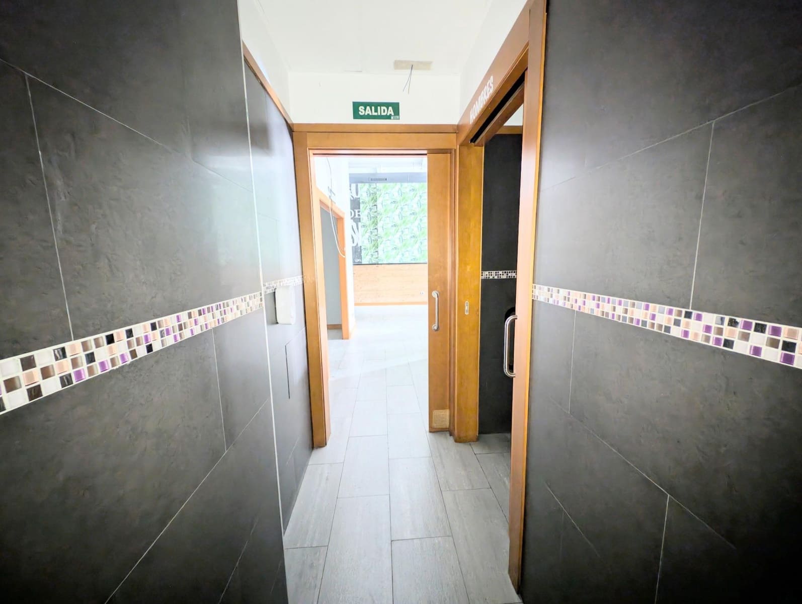 Gewerbe zu verkaufen in Oviedo - 199.000 € (Ref: 9813860)