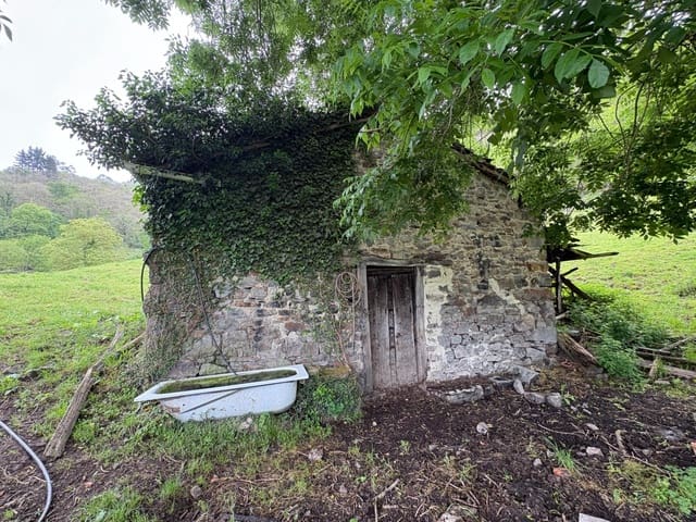 1 bedroom Finca/Country House for sale in Aller - € 30,000 (Ref: 9833899)