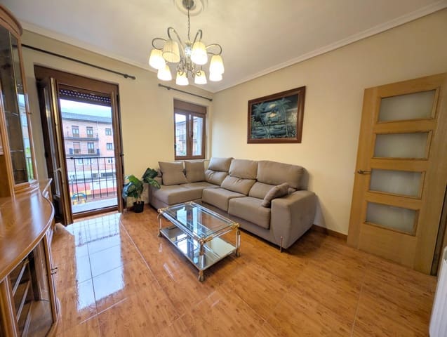 Piso de 3 habitaciones en San Martín del Rey Aurelio en venta - 74.000 € (Ref: 9839513)