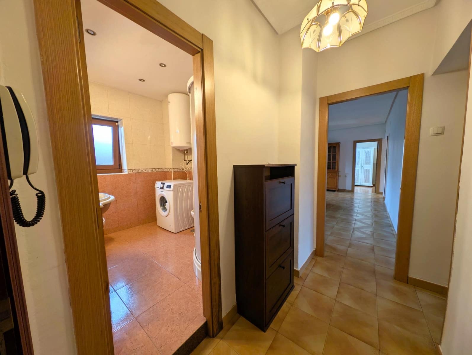 Piso de 3 habitaciones en San Martín del Rey Aurelio en venta - 74.000 € (Ref: 9839513)