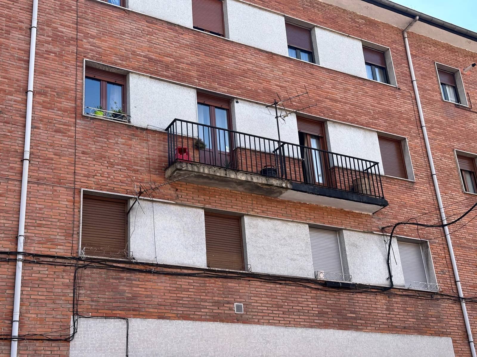Piso de 3 habitaciones en San Martín del Rey Aurelio en venta - 74.000 € (Ref: 9839513)